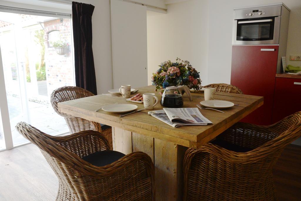 Appartementen Verhuur De Trijehoek Stiens Exterior foto